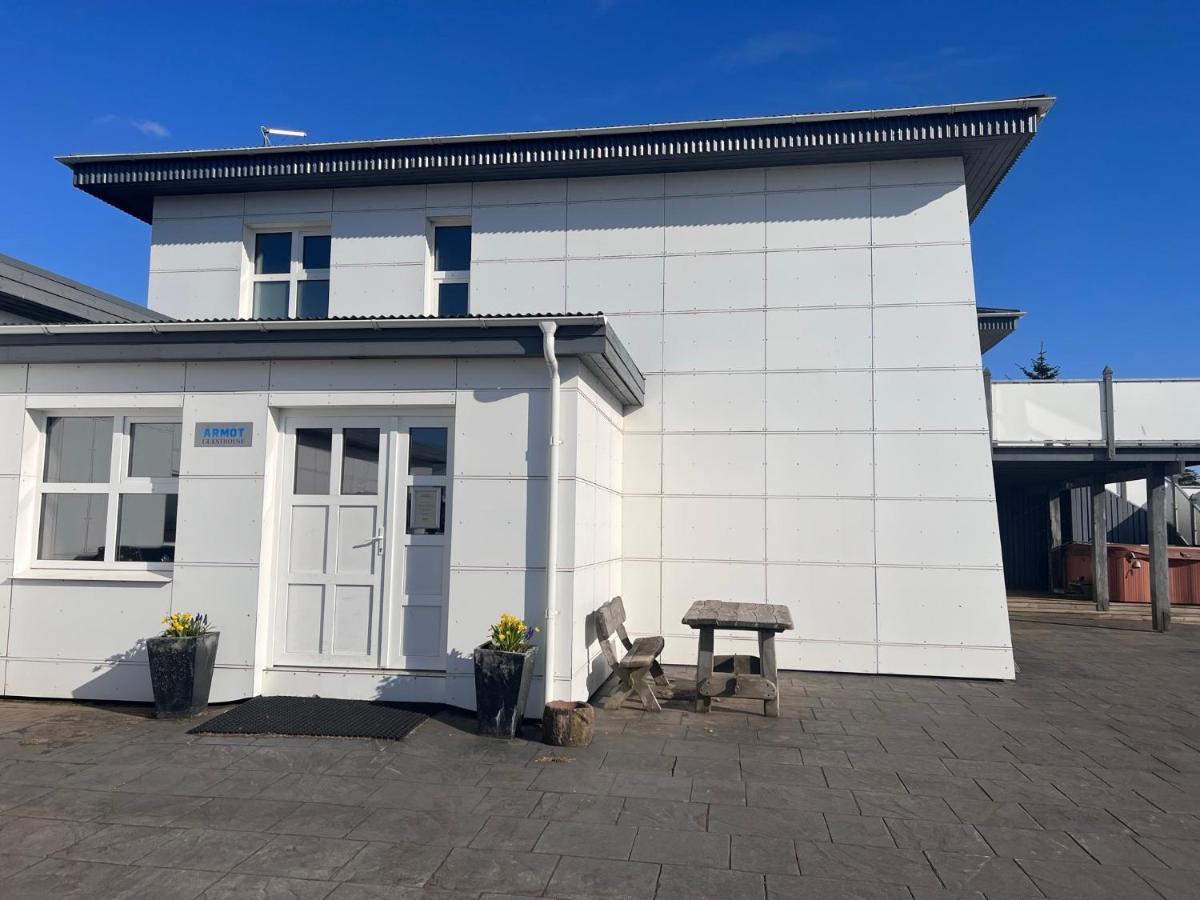 Armot Guesthouse Hvolsvöllur Exteriör bild